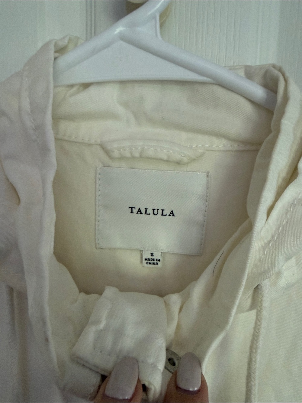 Aritzia White Hooded Utility Jacket - Picture 3 of 4